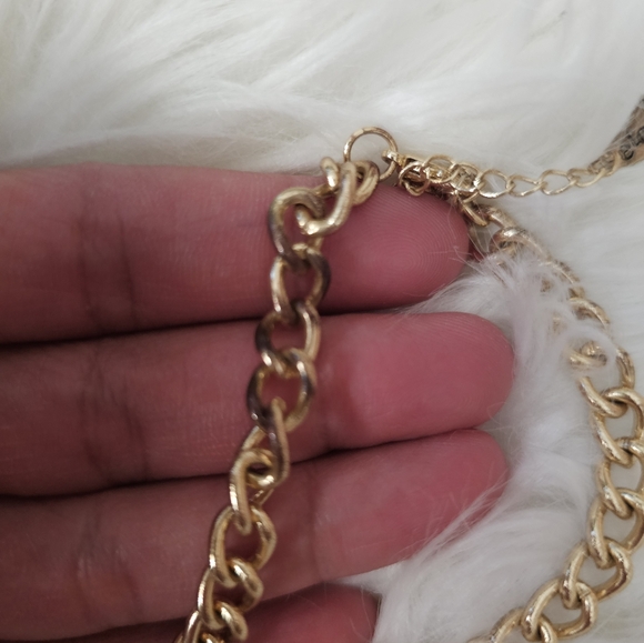 Etc. Emerald Long Necklace. - Picture 5 of 8